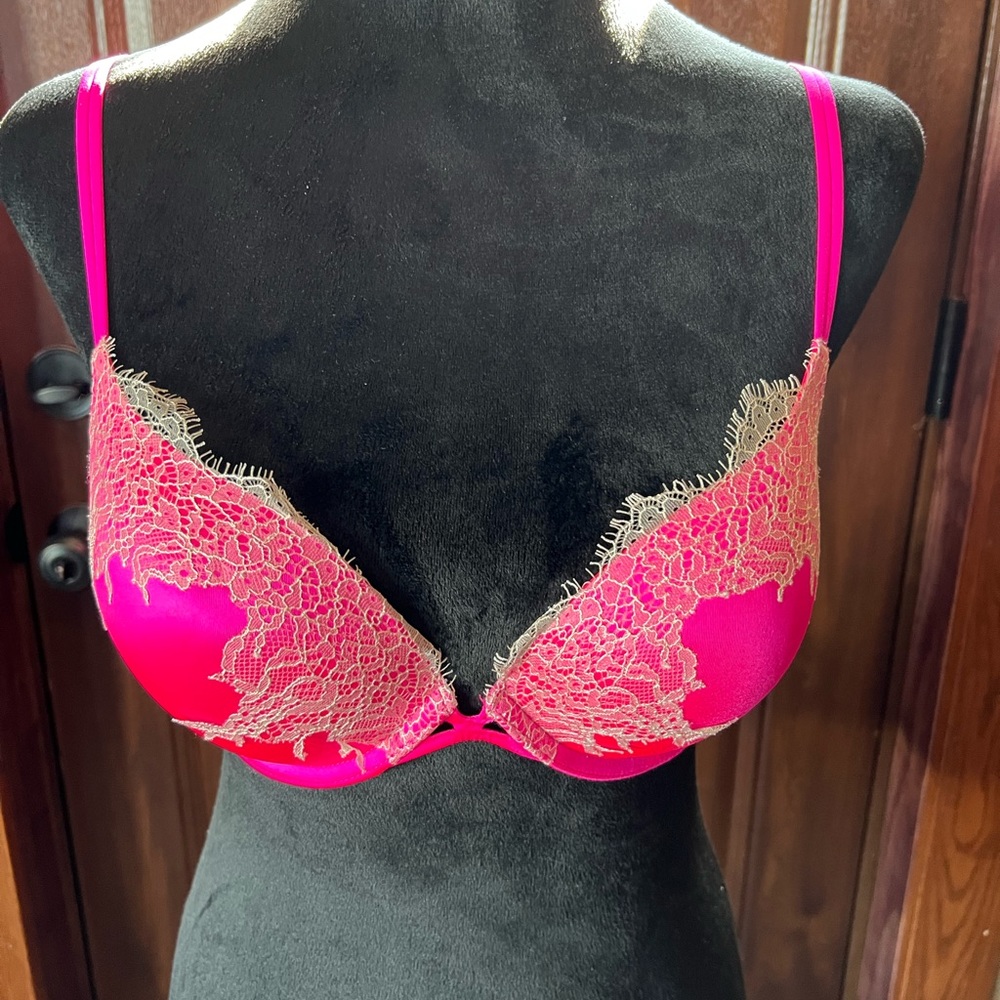 Victoria Secret Very Sexy Push-Up Bra